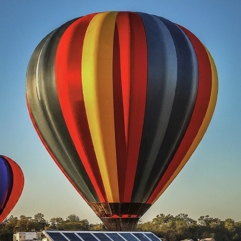 Solar Hot Air Balloon Adventures: 4 Exciting Paths to Brighter Skies